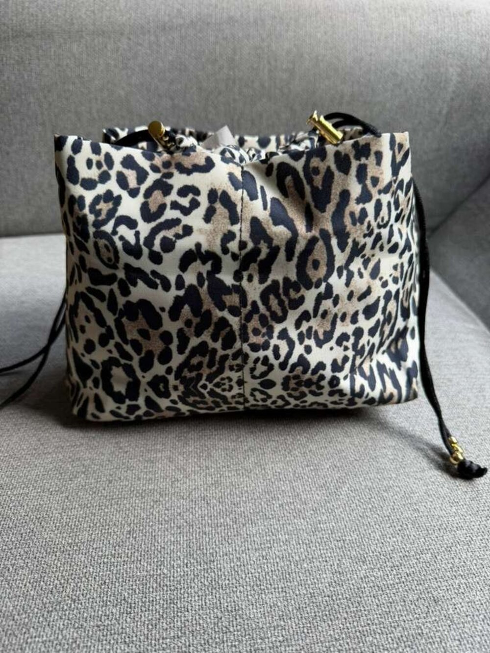 Chico's Leopard Print Cosmetic Travel Bag Waterproof